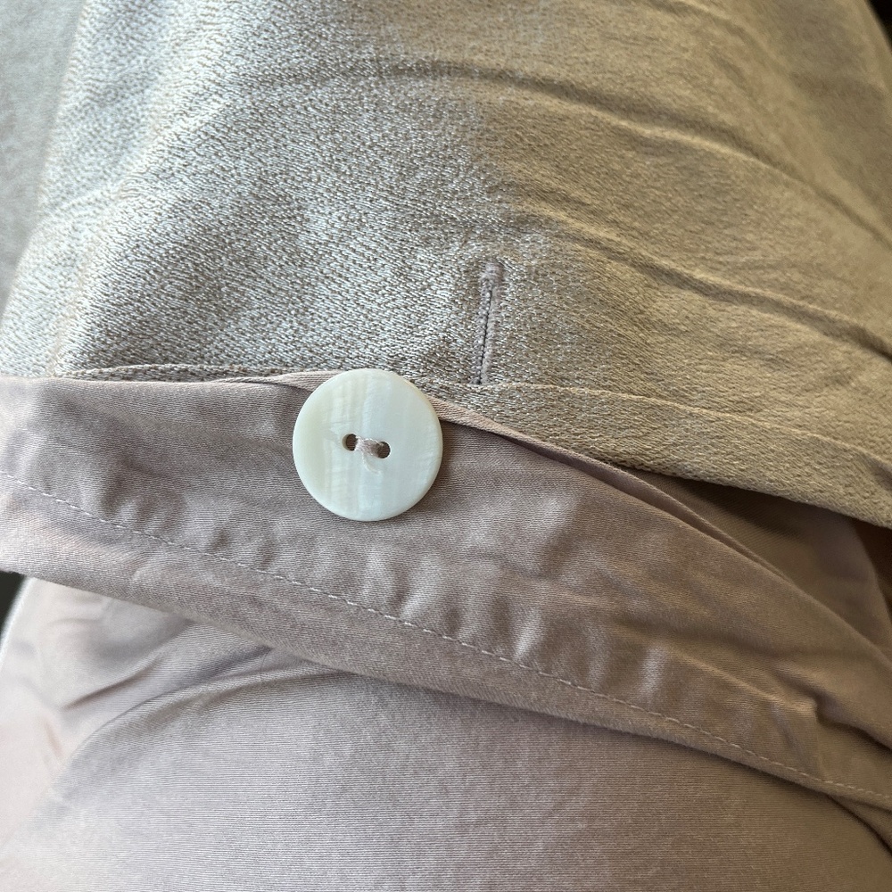 La Perla Queen Duvet Cover + Shams 3 pc Set - Off white /pale rose Made in Italy - Picture 3 of 10